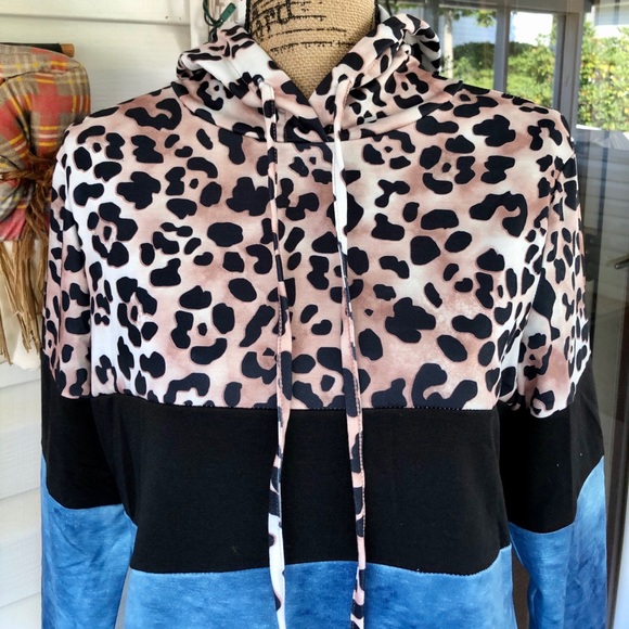 🍃LAST 1 Md💕NWT Colorblock Leopard Print Hoodie💕 - Picture 10 of 16